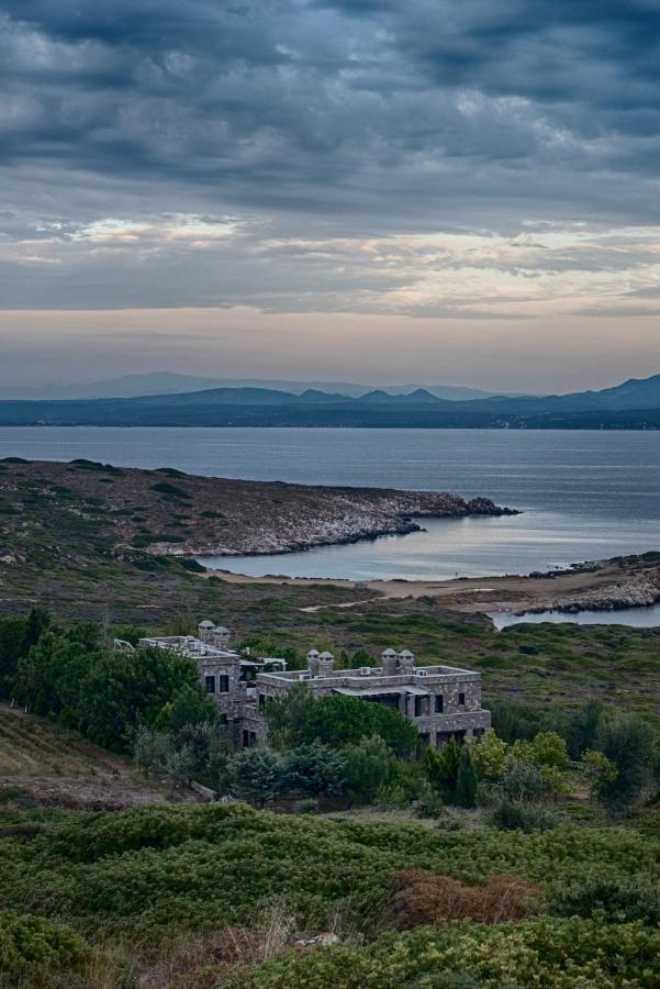 Akvaryum Hotel Bozcaada Exteriör bild